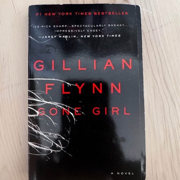 BOOKS - Picture 14 of 16